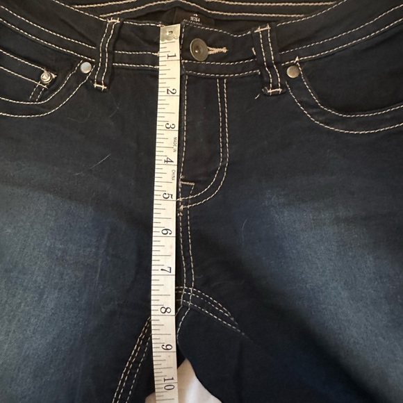 Women's Dark Blue Jeans Capris - Picture 4 of 6